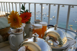 Le Sirenuse breakfast view