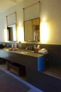 Amangiri bathroom