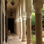Villa des Orangers columns