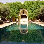 Villa des Orangers pool ivy