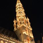 Brussels Grand Place tower lights color