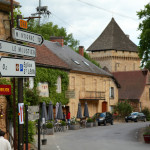 Saint-Leon-Sur-Vézère village