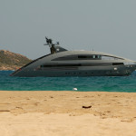 Domaine de Murtoli huge yacht