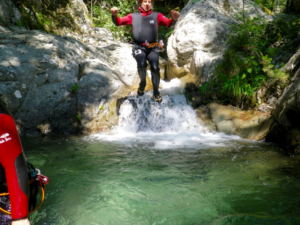 Canyoning in Corsica jump
