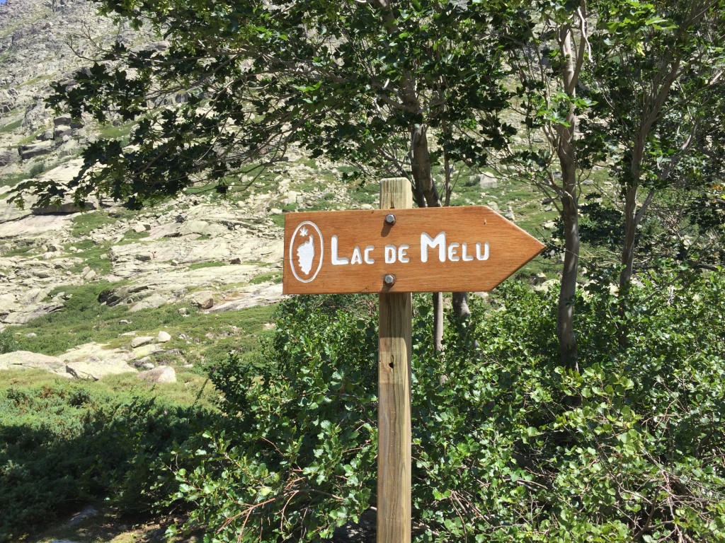 Lac de Melu sign