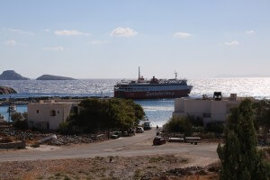 Karavostasi Folegandros ferries
