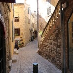 Tourrettes-sur-Loup street