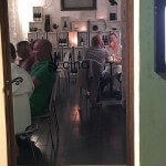 Cinq restaurant Tourrettes-sur-Loup crowded dining room