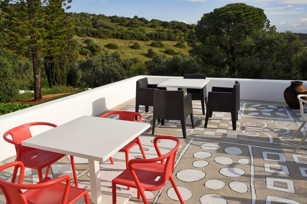 Casa Arte terrace chairs