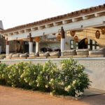 Hotel Mas Lazuli restaurant exterior