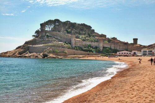 Tossa del Mar castle beach