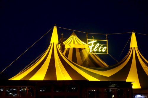 Flic Flac tent at night