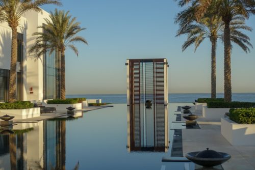 Chedi_Muscat pool reflections