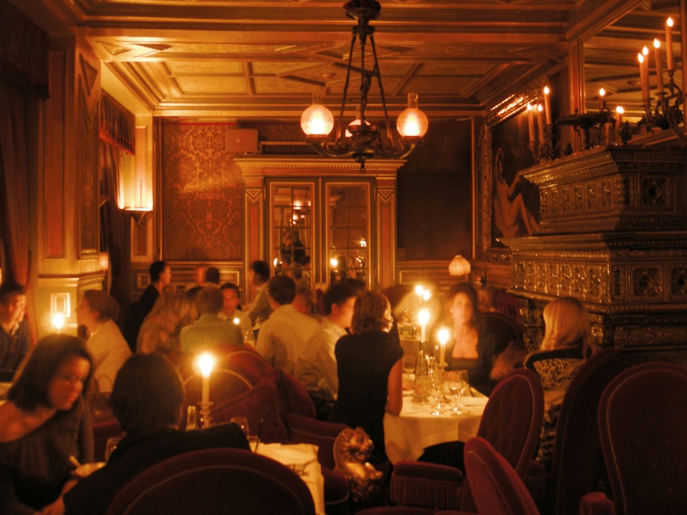 Candlelight at Hotel Costes dining