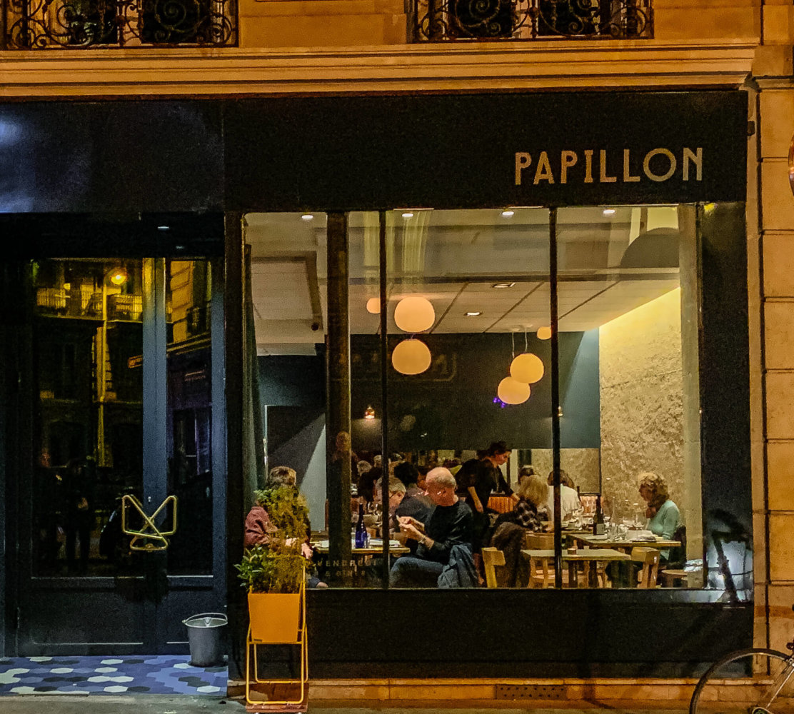 Papillion Paris exterior