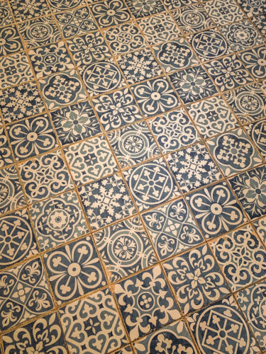 Palacio Ramalhete bathroom tiles