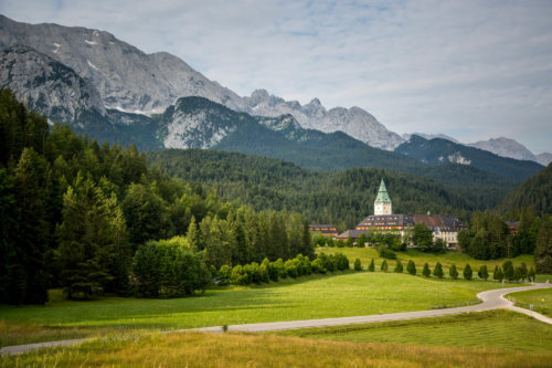 hotel review Schloss Elmau